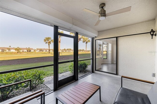 Building Photo - 16320 Kelly Cove Dr