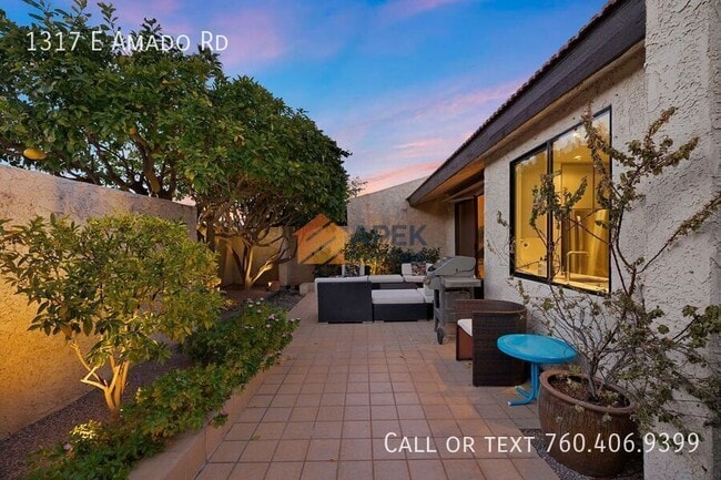 Building Photo - 1317 E Amado Rd