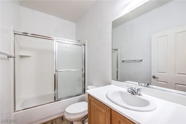Building Photo - 2535 Jada Dr
