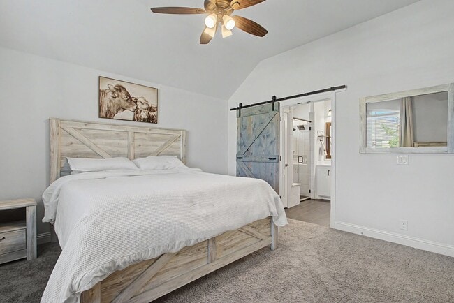 Building Photo - Beautifully Maintained Home on Greenbelt!