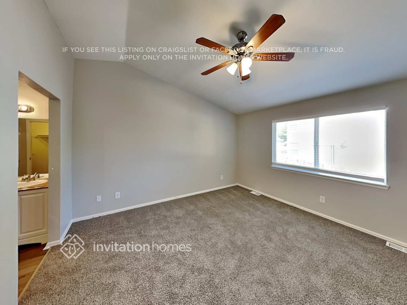 Building Photo - 2224 S Ventura St