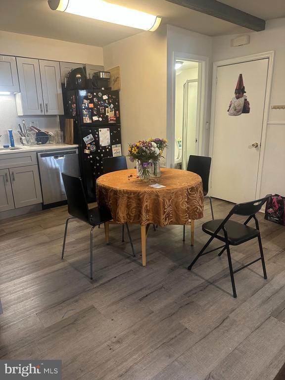 Building Photo - 510 S Juniper St