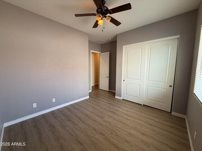 Building Photo - 4045 S Camellia Dr