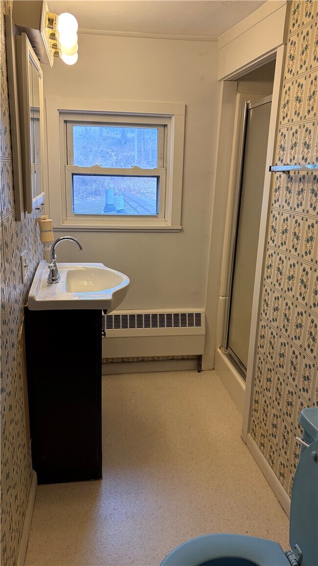 Building Photo - 1538 Slaterville Rd