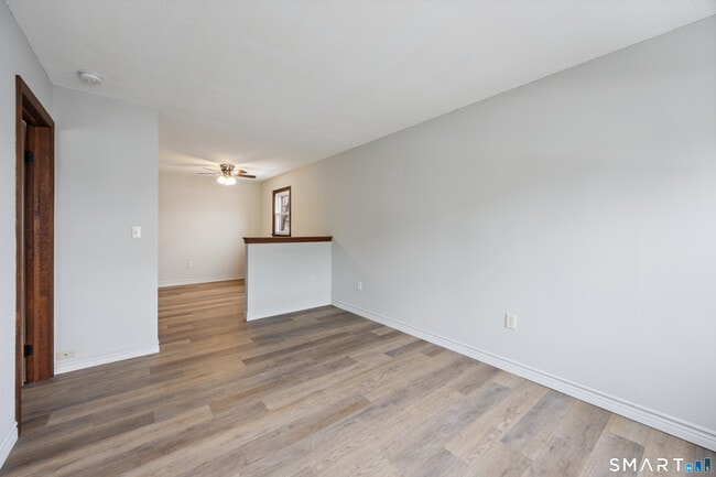 Building Photo - 46 N Cherry St