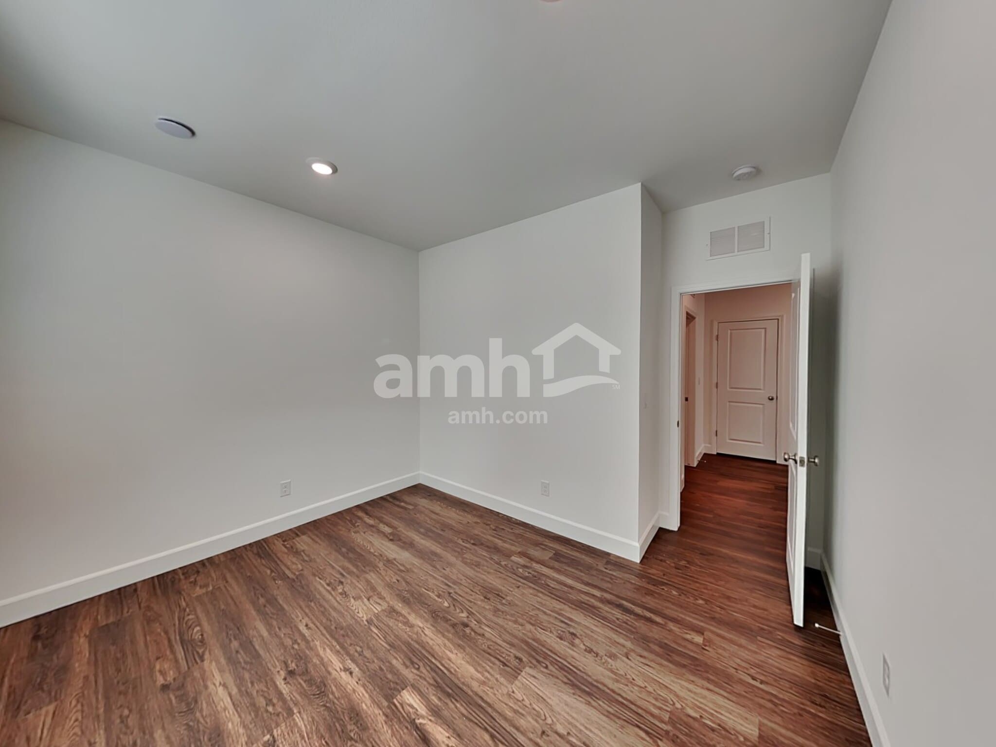 Building Photo - 9132 Liberty Cap Ct
