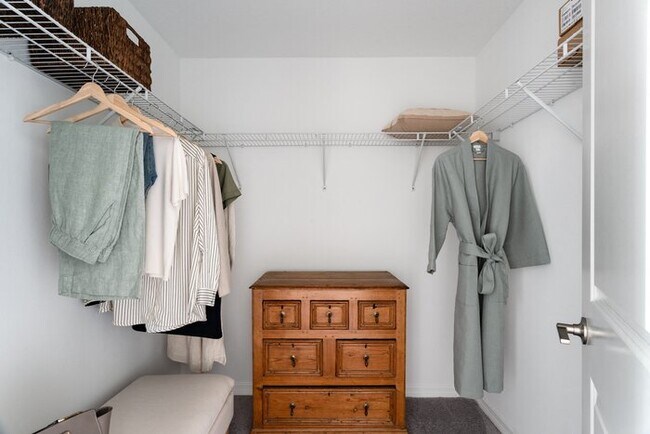 Building Photo - 4826 Foliage Rd