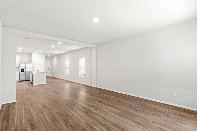 Building Photo - 250 Antelope Vly