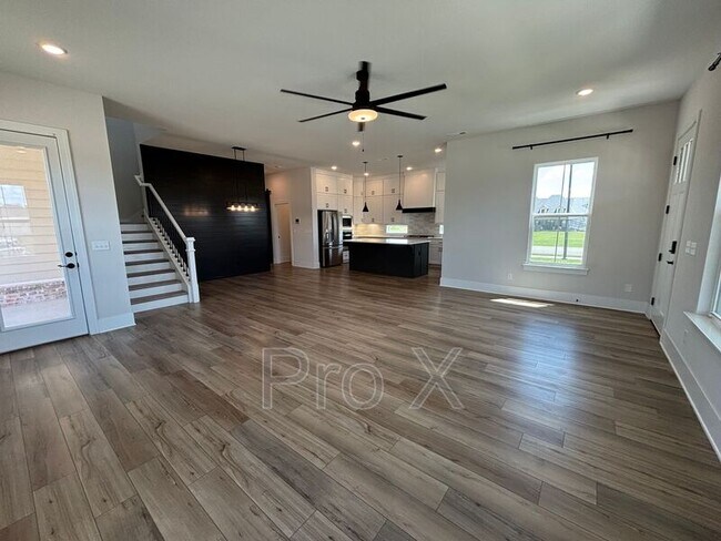 Building Photo - 6704 Autumn Ave