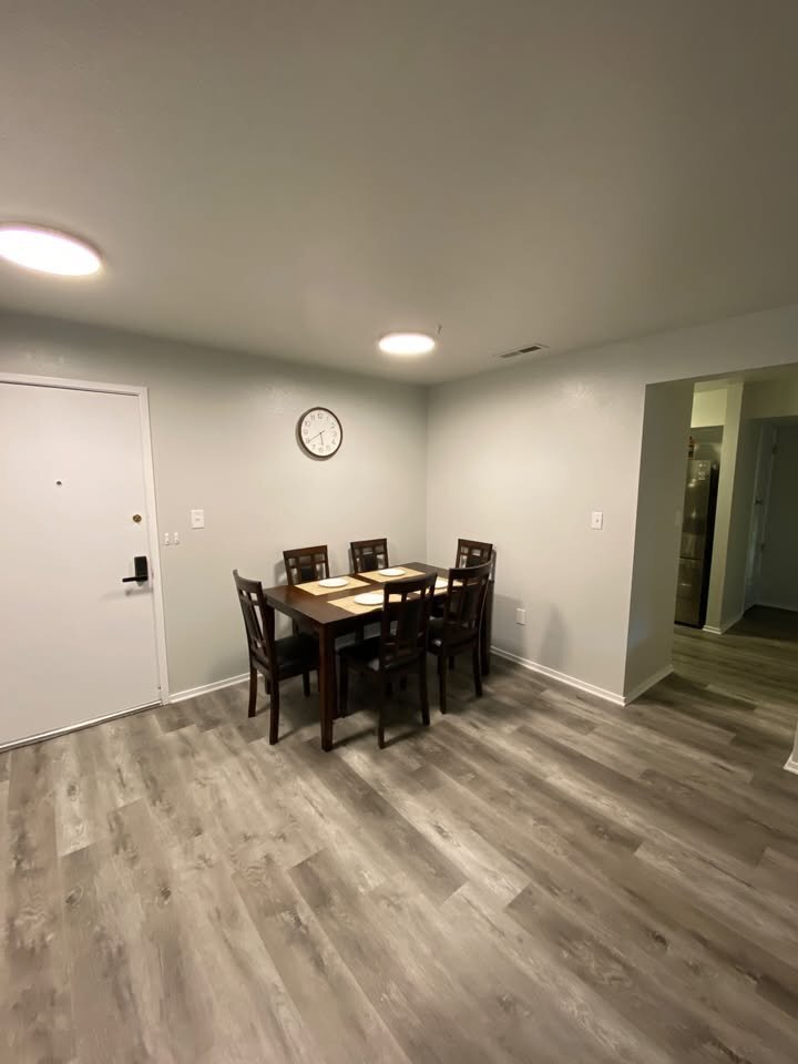 Building Photo - 425 S 1000 E