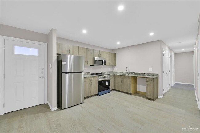 Building Photo - 16 N 23rd St