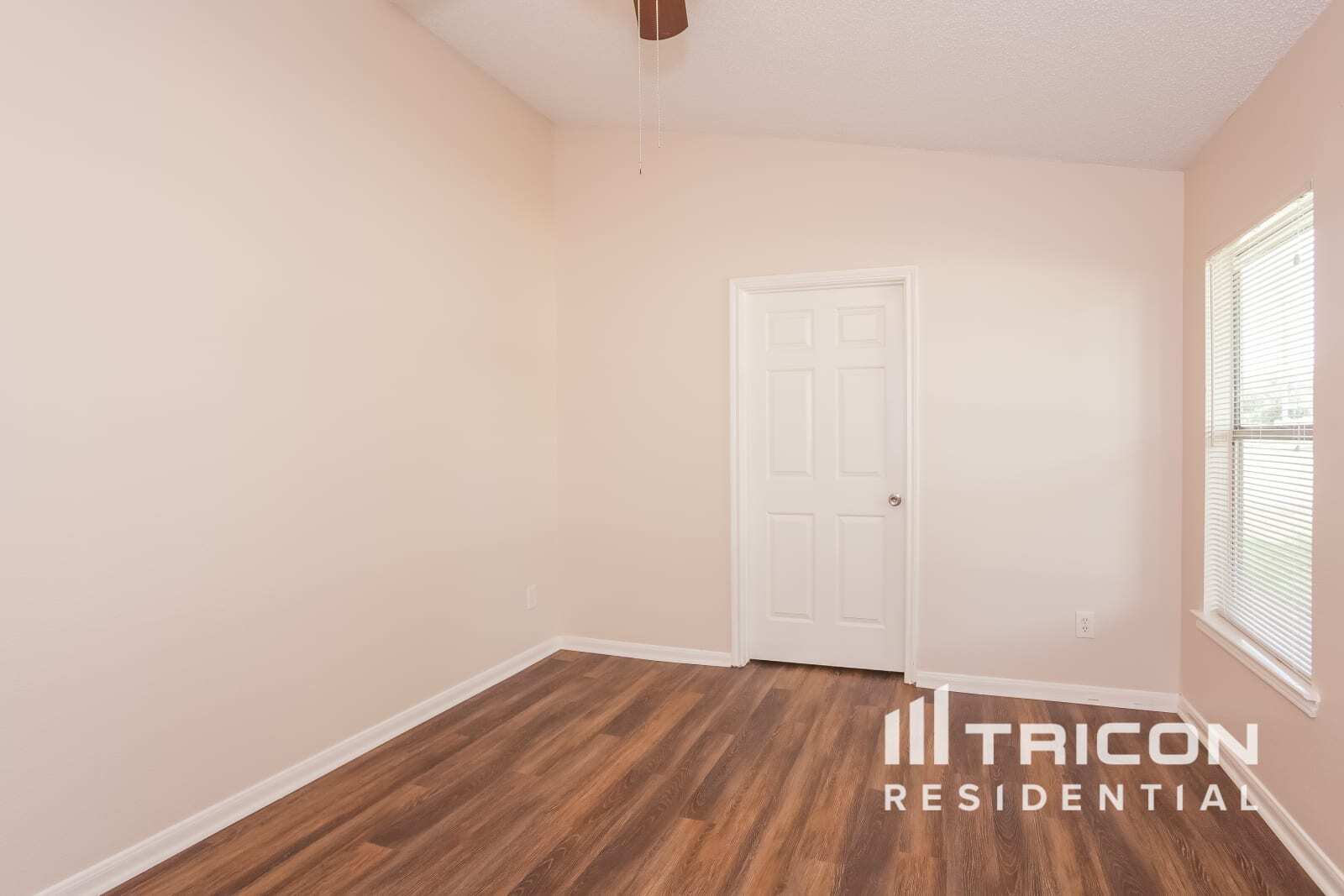 Building Photo - 3103 Kelling St