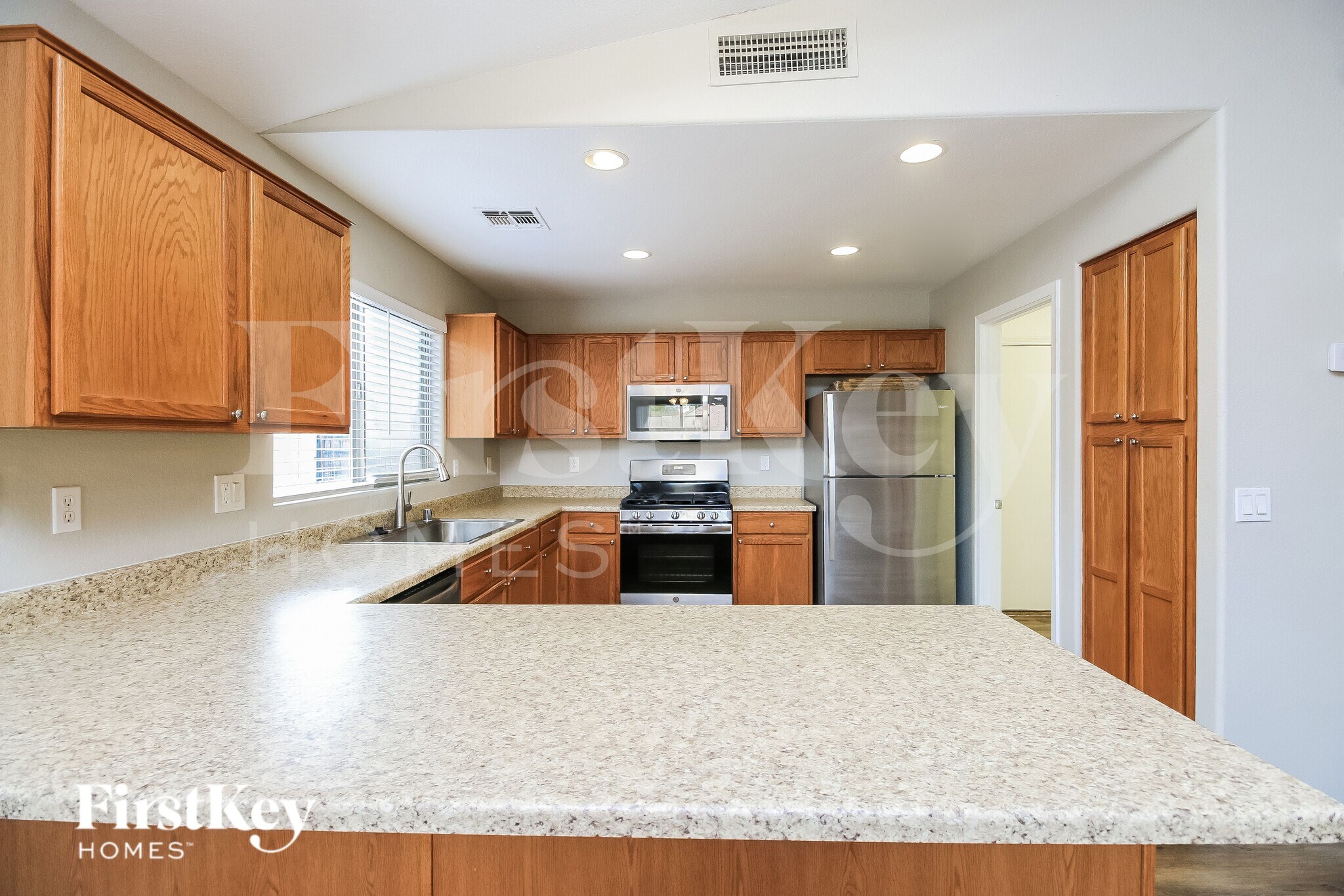 Building Photo - 13338 W Boca Raton Rd