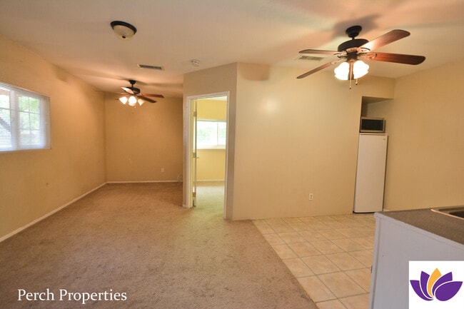 Building Photo - 22149 Wyandotte St