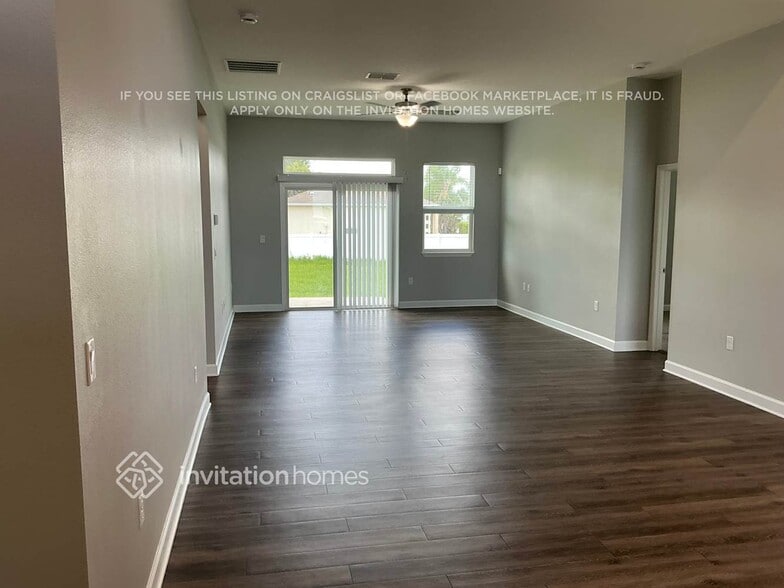 Building Photo - 1951 Michigan Dr