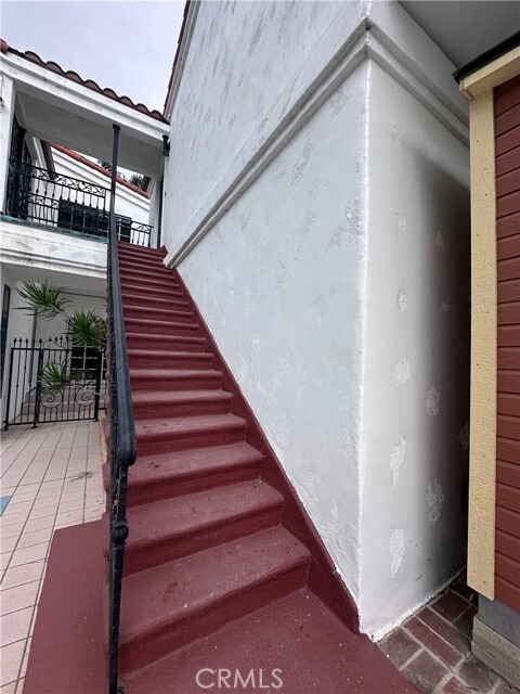 Building Photo - 721 Avenue D
