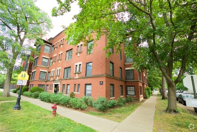 Building Photo - 945 Judson Ave