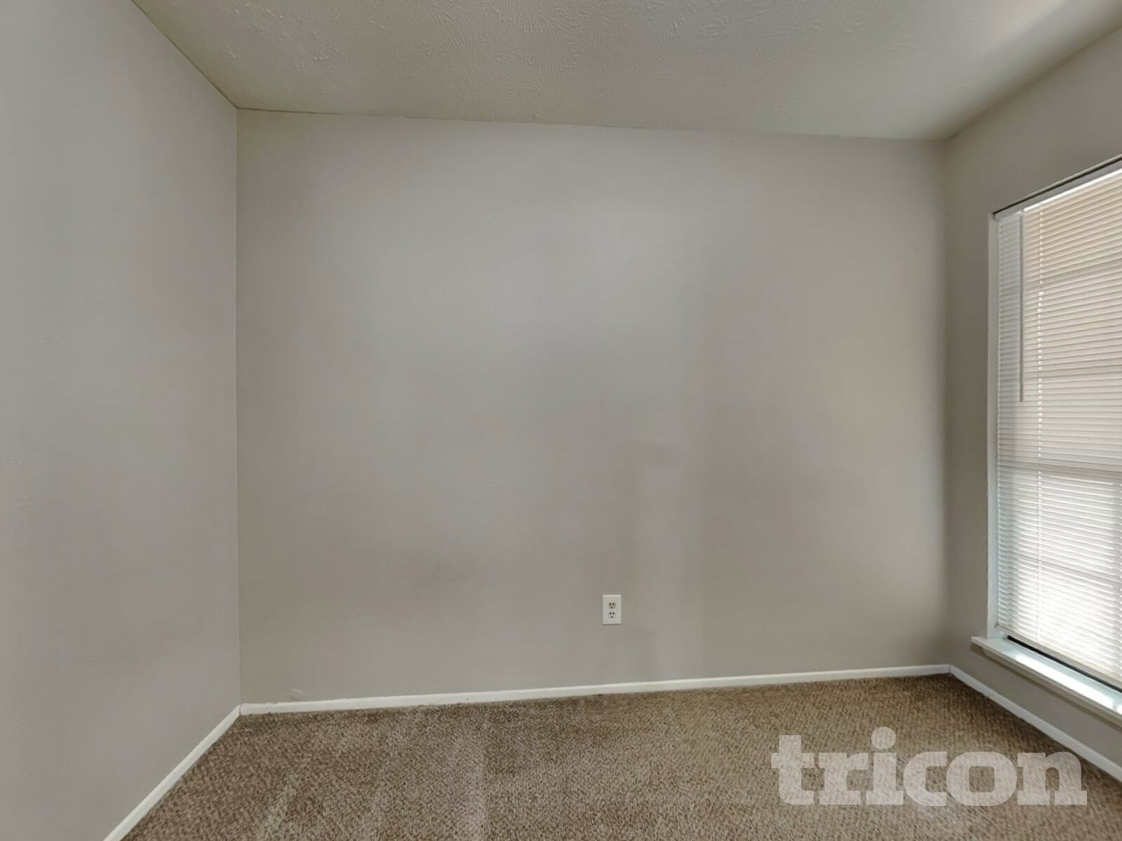 Building Photo - 2806 Quail Run Dr