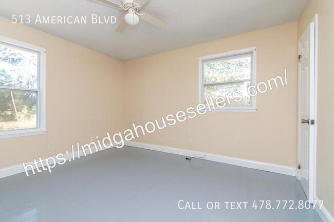 Building Photo - 513 American Blvd