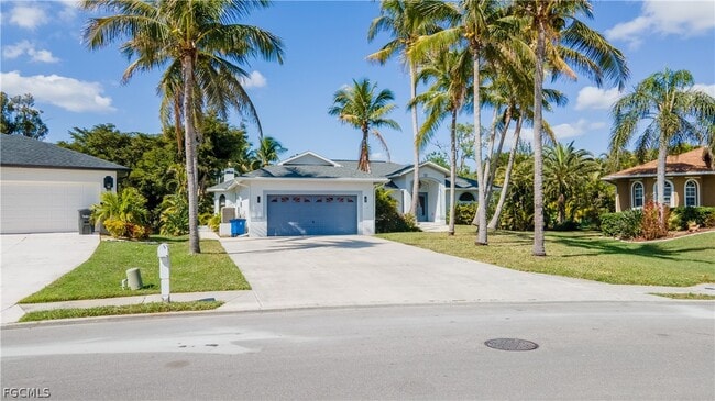 Building Photo - 8896 Bracken Way