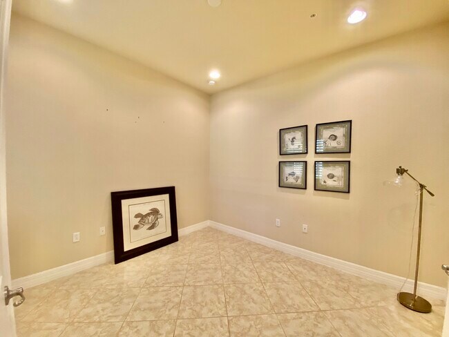 Building Photo - 6525 Monterey Point