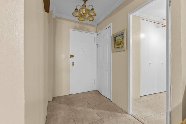 Building Photo - 61-15 98th St