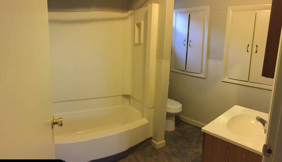 Building Photo - 352 Ohio St