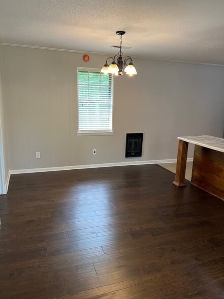 Building Photo - 455 Ruby Johnson Dr