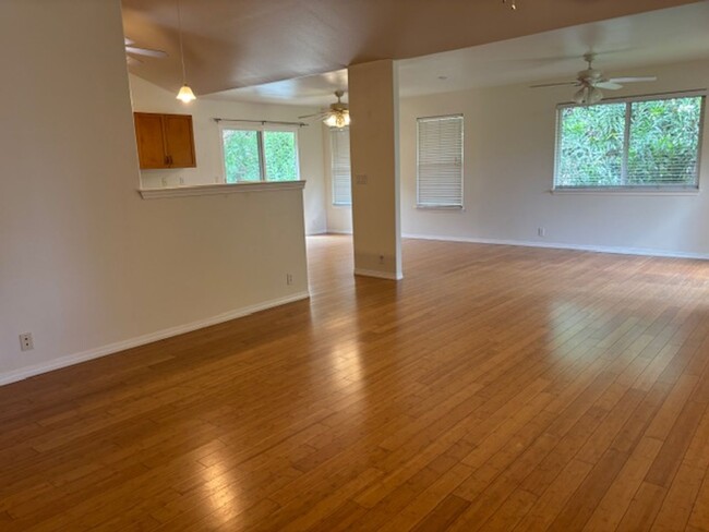 Building Photo - 3 Bedroom / 2 Bath Home in Waikoloa Village