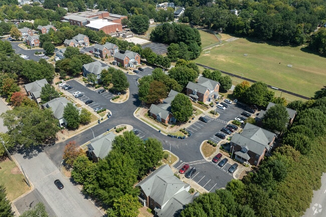 Aerial Photo - Carousel Place
