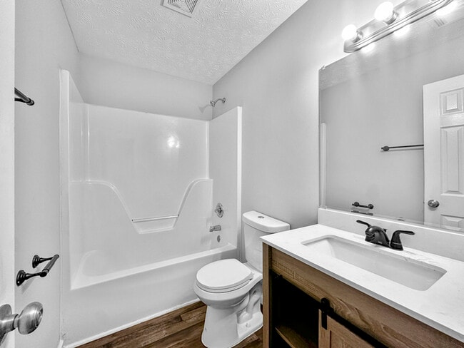 Building Photo - 2822 Arbor Ct