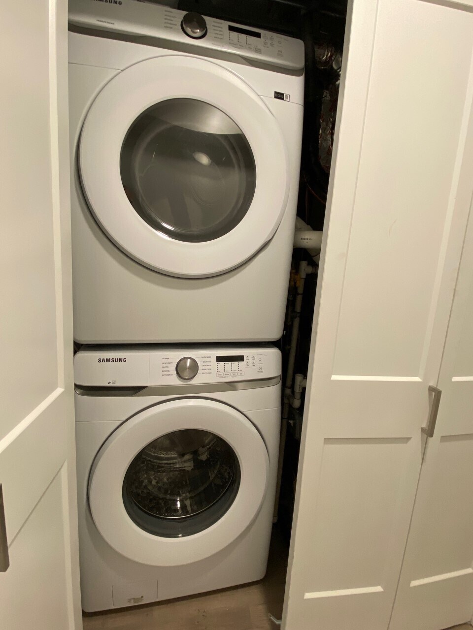 In Unit Washer Dryer - 2119 W Potomac Ave