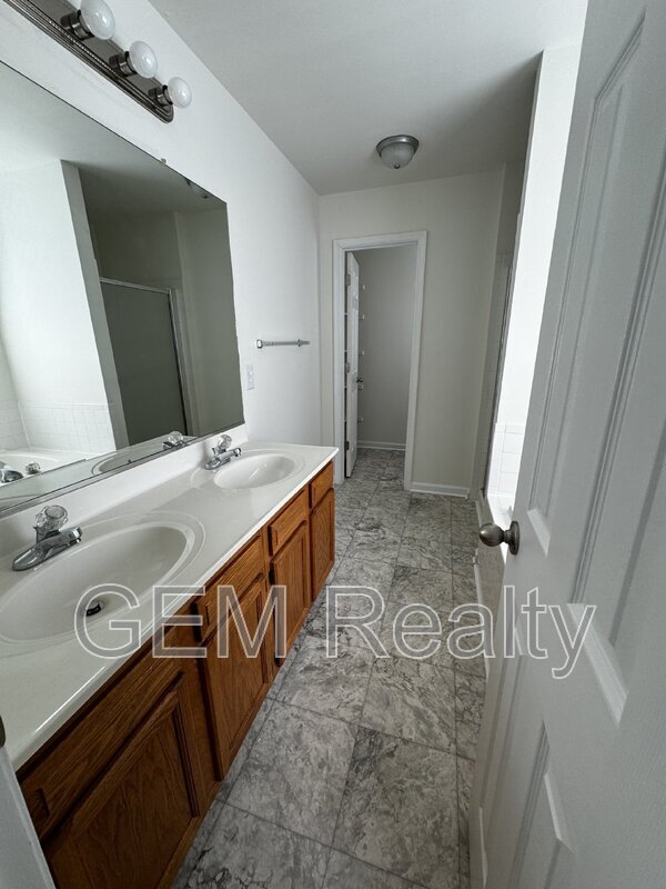 Building Photo - 11413 Silverleaf Ln