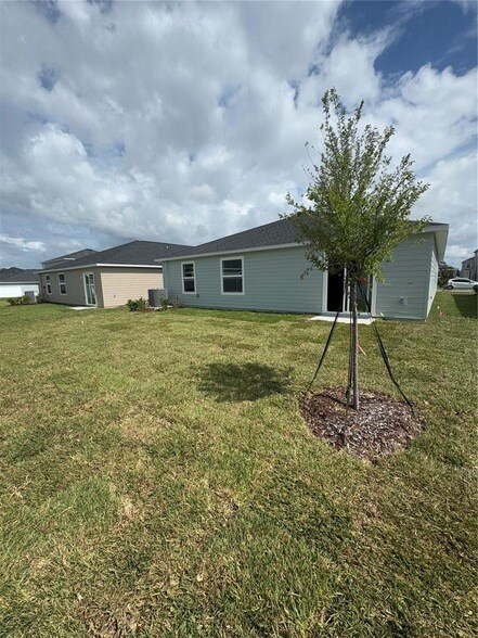 Building Photo - 4612 SW 83rd Lp