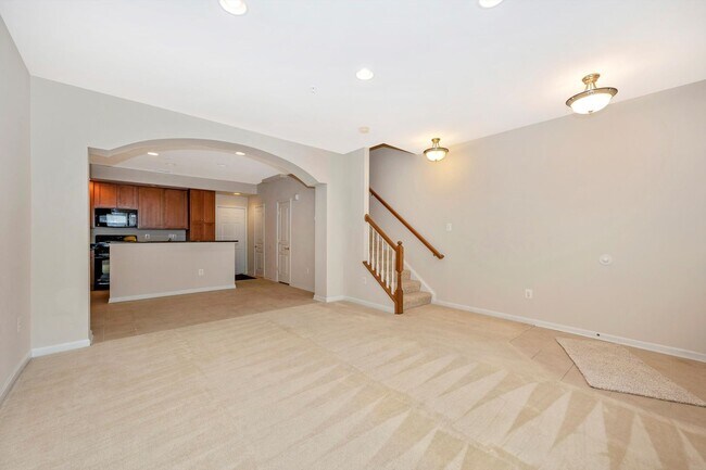 Building Photo - Desirable Two Level Condo For Lease - Not Pet Friendly