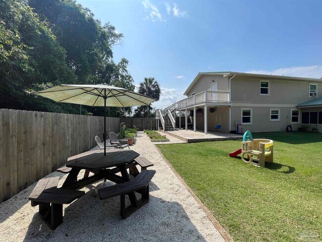 Building Photo - 4528 River Ranch Rd