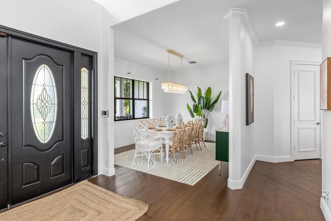 Building Photo - 14289 Equestrian Way