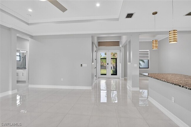 Building Photo - 2326 6th Ave SE