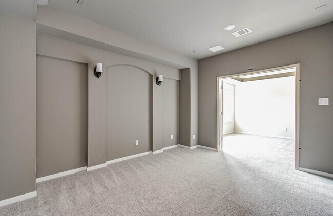 Building Photo - 15108 Botanical Garden Dr