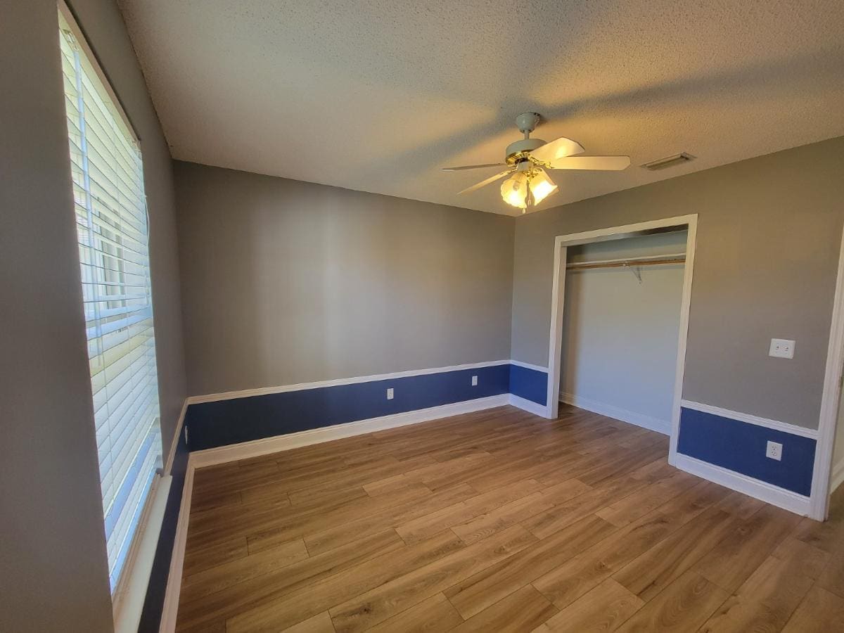 Building Photo - 316 Brady Way