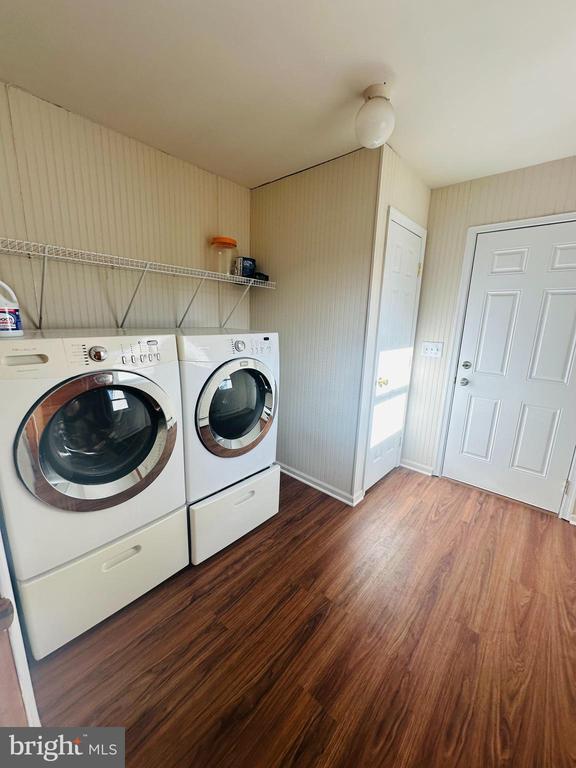 Building Photo - 15 Cherrywood Dr