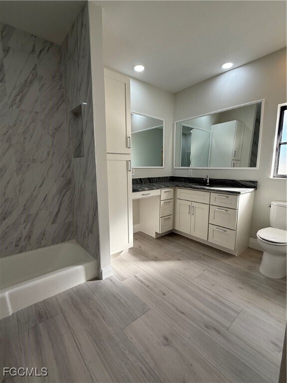 Building Photo - 711 SE 33rd Terrace