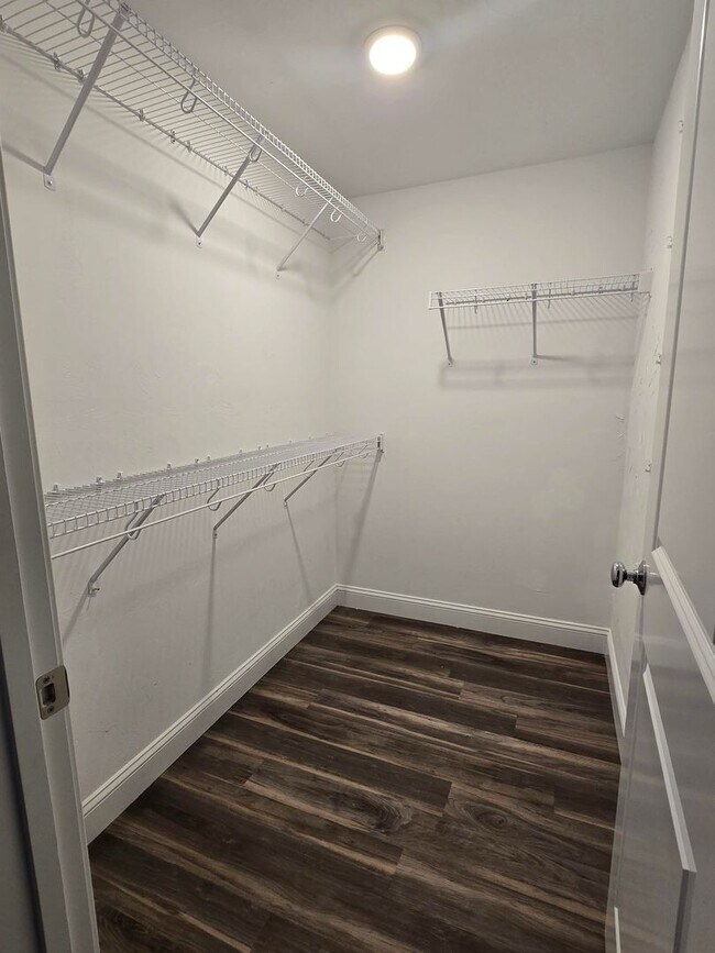 Building Photo - Jenkins Block Whitman LLC