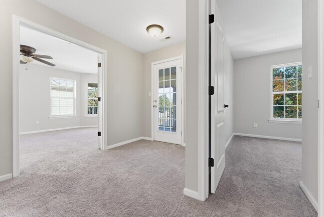 Building Photo - 3688 Cainhoy Ln