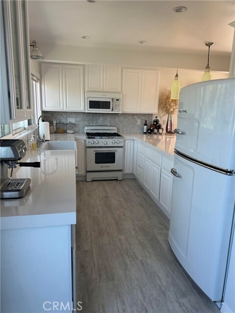 Building Photo - 577 Ramona Ave