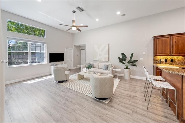 Building Photo - 2587 Jardin Ct