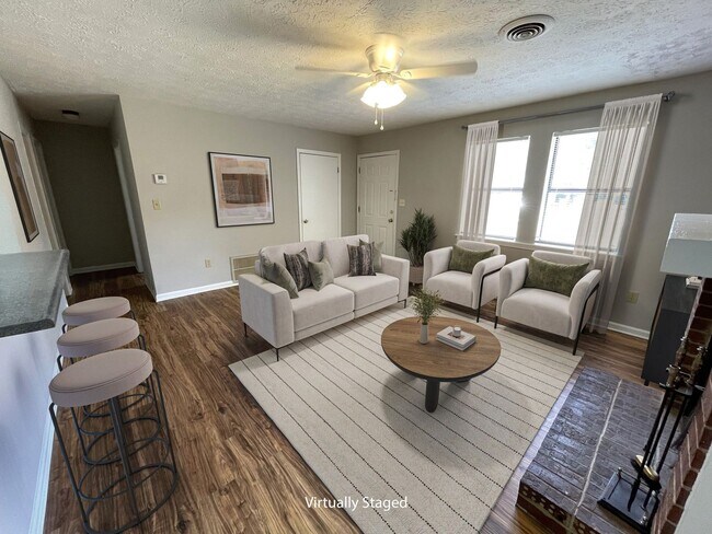 Building Photo - ESSEX CT - 110/112