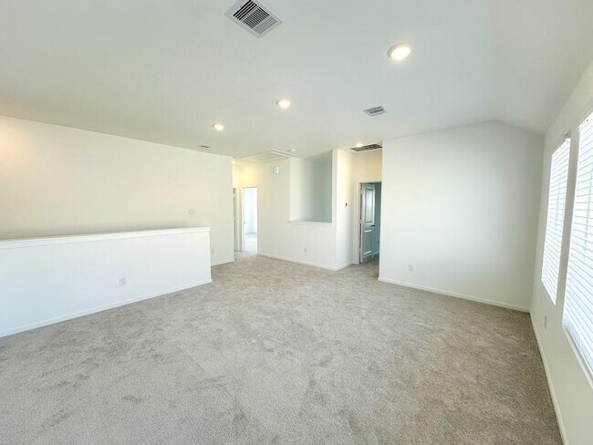 Building Photo - 26607 Woodland Strawberry Ln