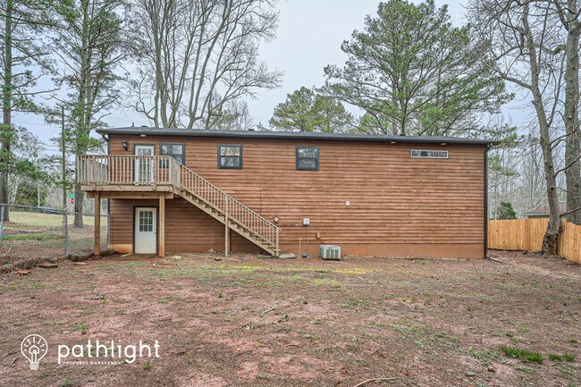 Building Photo - 4305 Treeline Way, Douglasville, GA, 30135