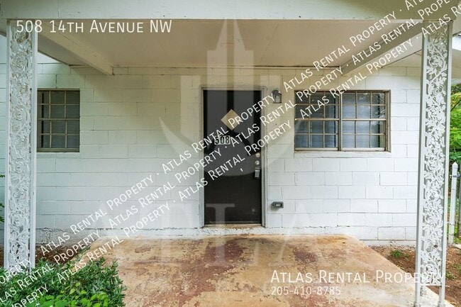Building Photo - 508 14th Ave NW